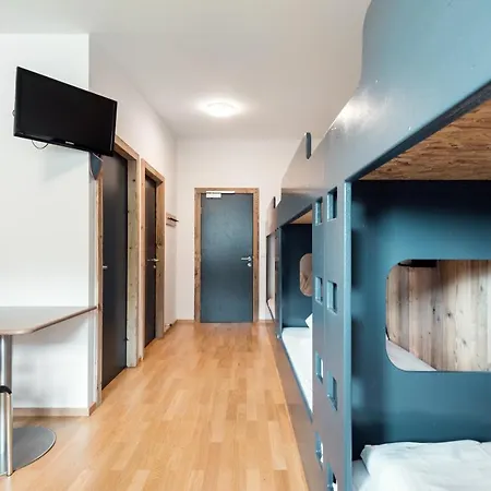 Jugendgastehaus Sportheim Hostel